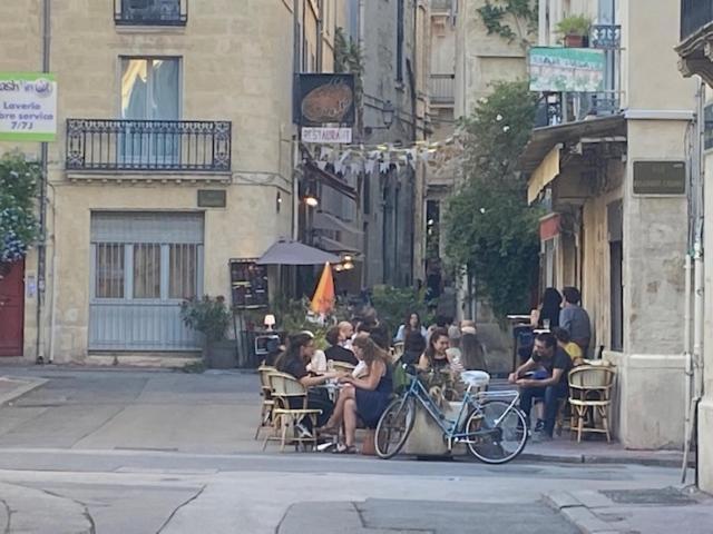 Duplex En Plein Coeur De Montpellierアパートメント エクステリア 写真
